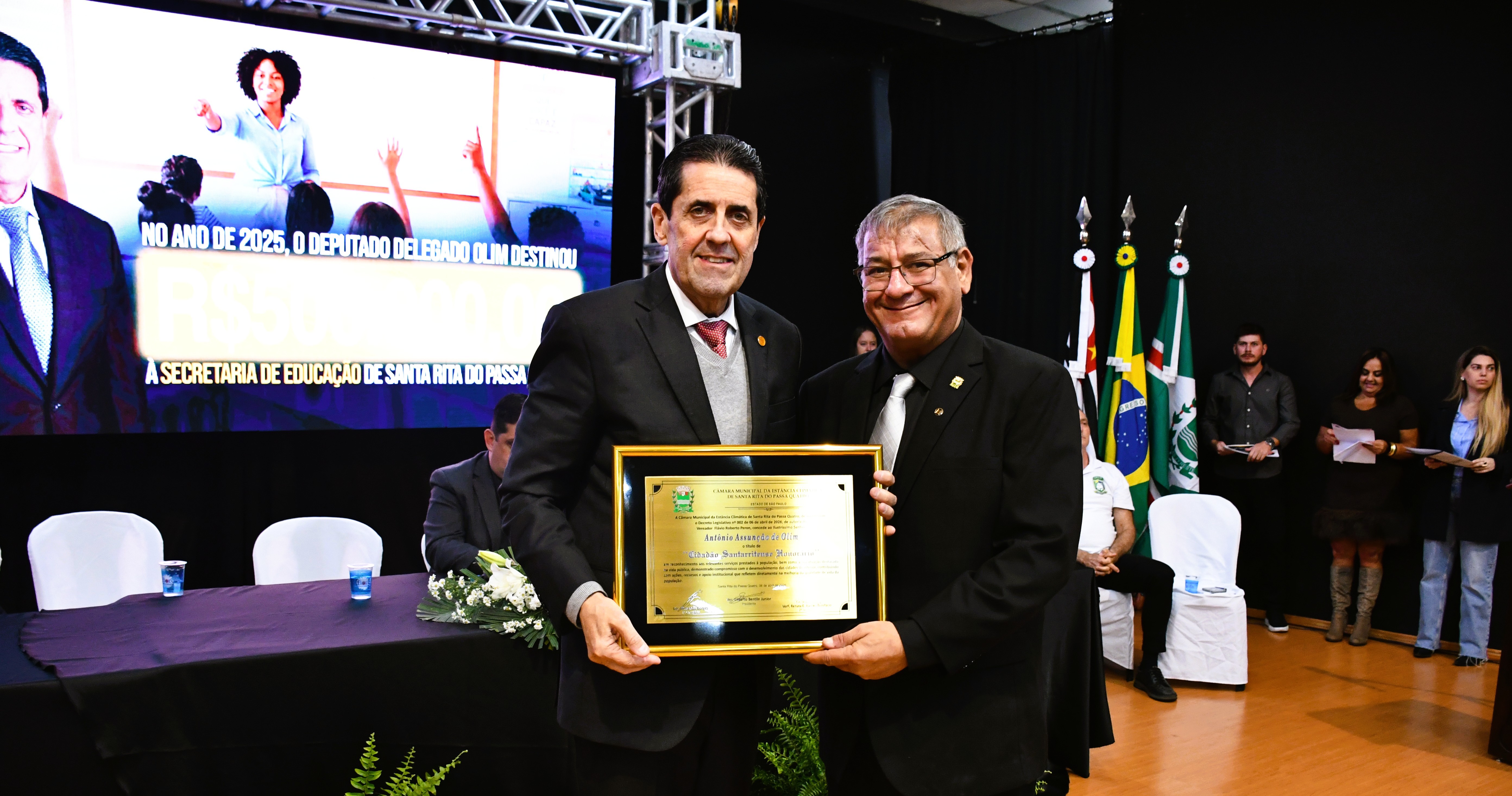 Sessão Solene marca entrega do Título de Cidadão Santarritense Honorário ao Antônio Assunção de Olim