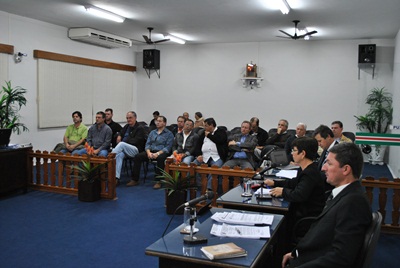 <b>Câmara realizou audiência pública</b>