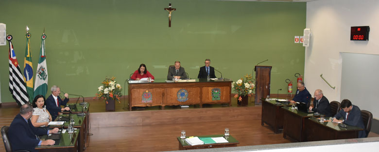 10ª SESSÃO ORDINÁRIA DA CÂMARA MUNICIPAL